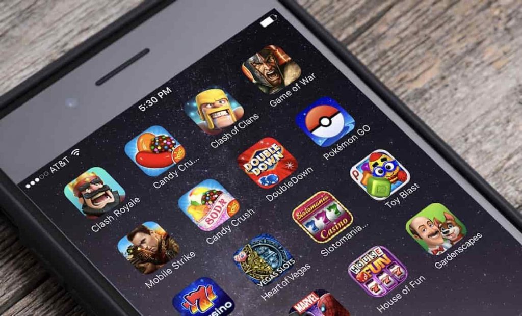 Top 10 iOS mobile gaming apps generate over 13 million in daily revenue