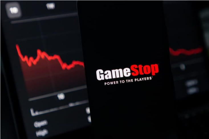 GameStop declines for the fifth consecutive day after mixed quarterly results