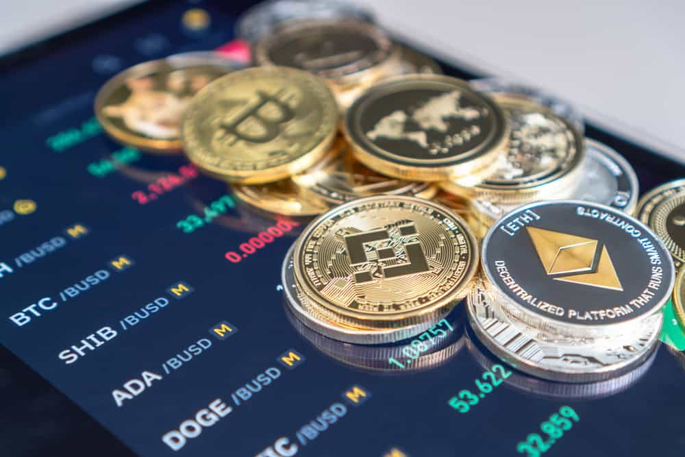 Top three cryptocurrencies account for almost 70% of all crypto market