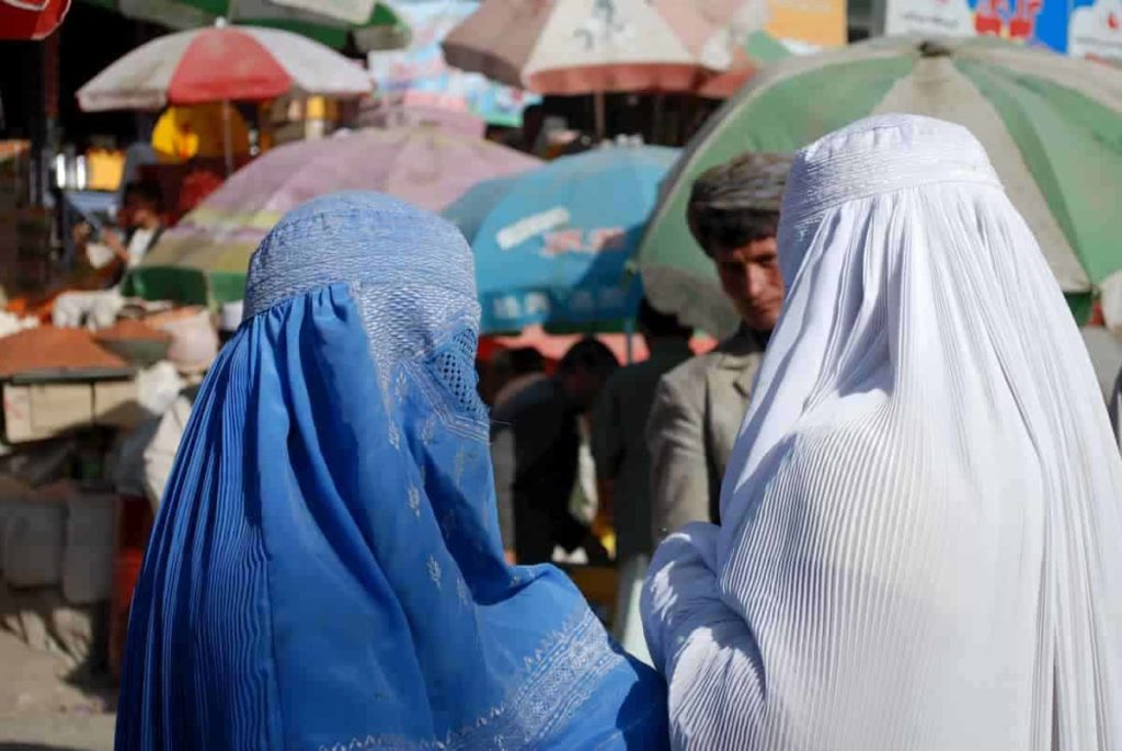 Afghan women turn to crypto amid limited access to financial services