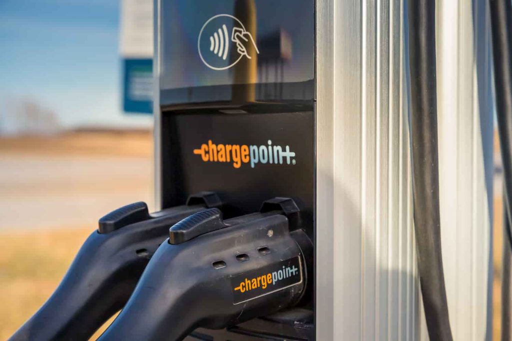 ChargePoint stock forecast: Analysts predict 30% upside for CHPT fueled by major partnerships