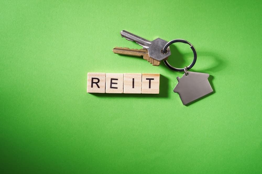 Putting $10,000 to work - look no further than this REIT