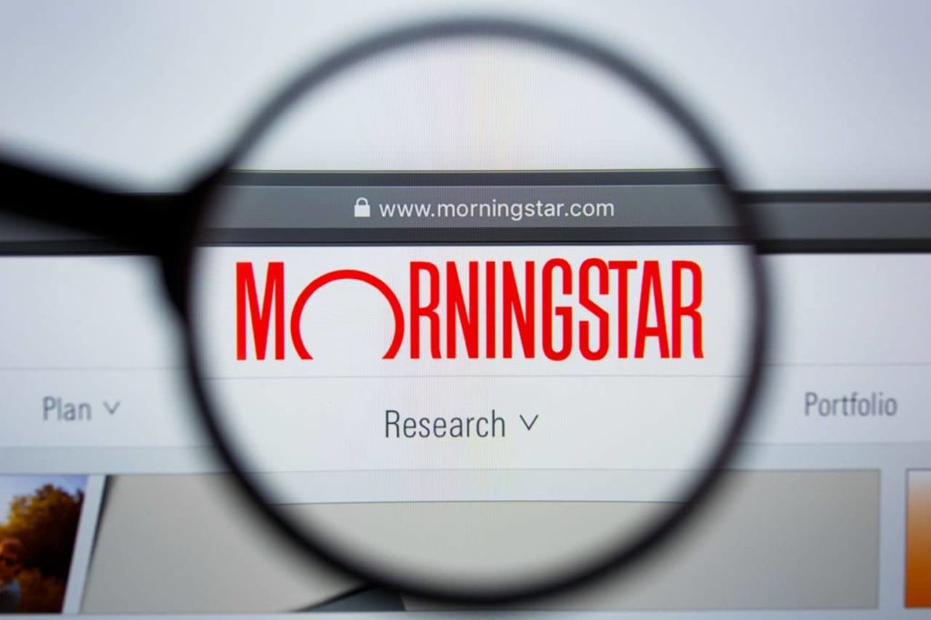 2 stocks that could be dipping to a buying point in June - Morningstar picks