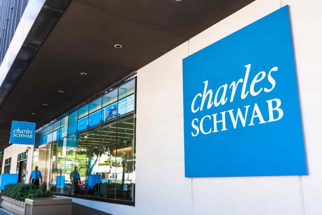 Financial giant Schwab set to launch its first crypto-related ETF on NYSE