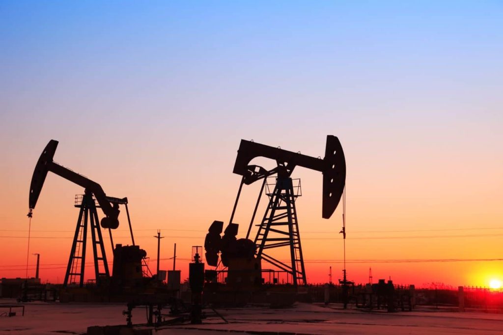 Oil price slides due to fears of global economic slowdown