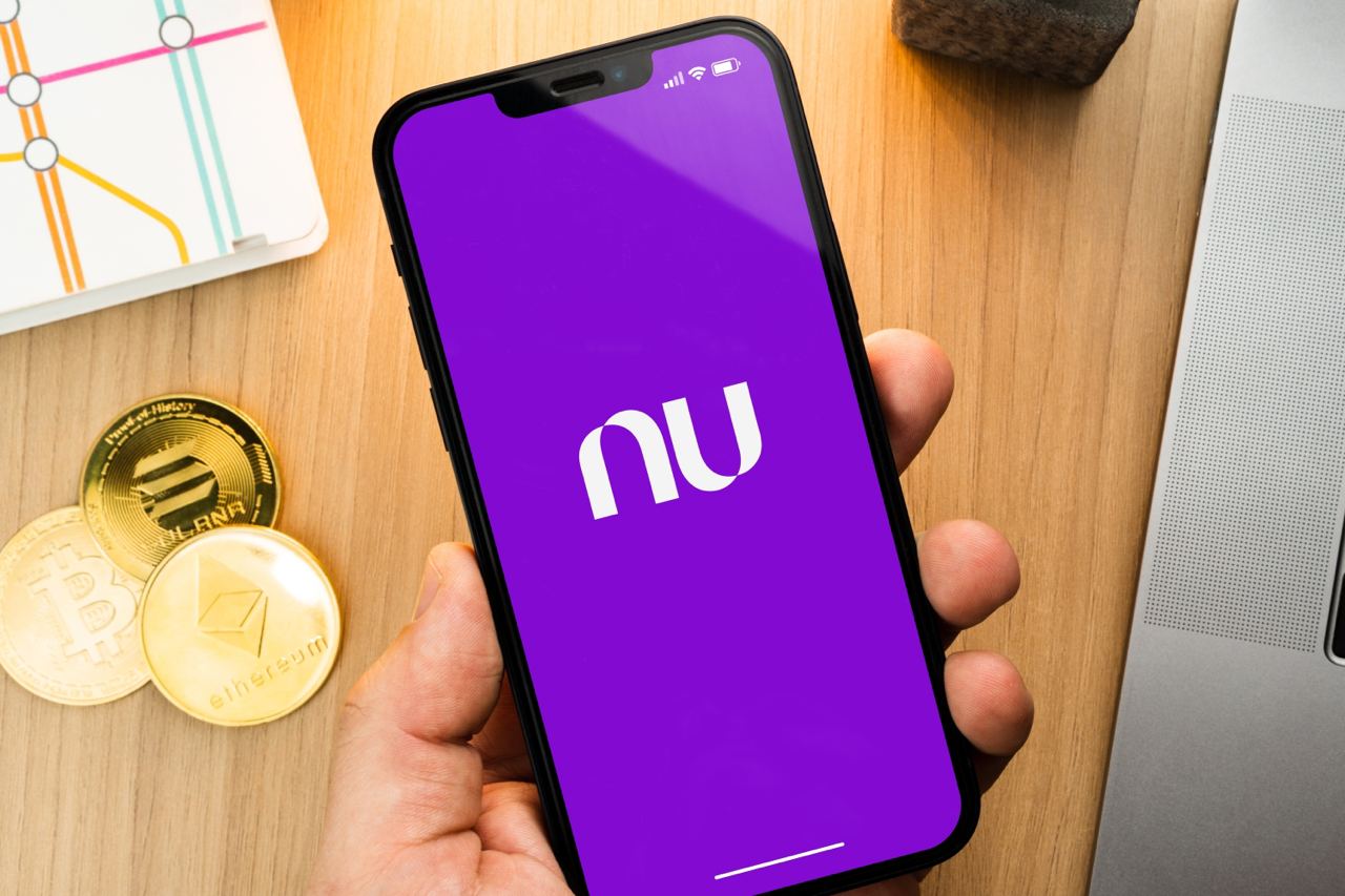 Warren Buffett-backed Nubank hits 1 million crypto users in less than a  month