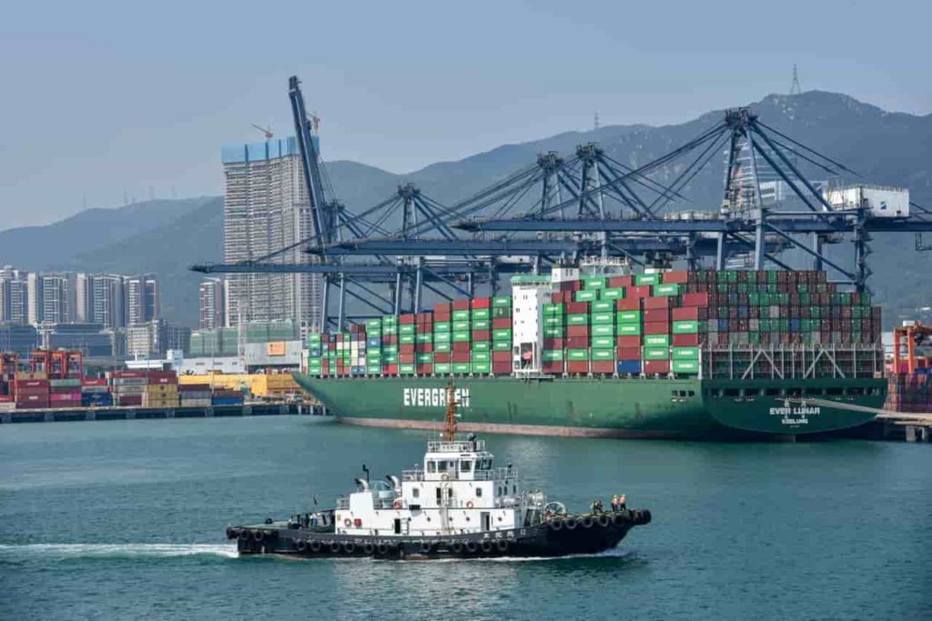 Cost to ship goods from China falls 14 weeks in a row to December 2020 levels