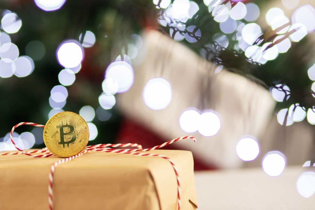 Revolut's crypto chief says ‘Christmas lights use more energy than Bitcoin'