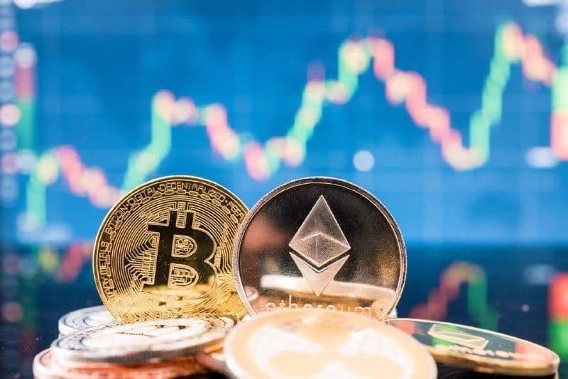 Bitcoin and Ethereum could ‘regain edge’ as their risk vs. stocks lowers, data shows