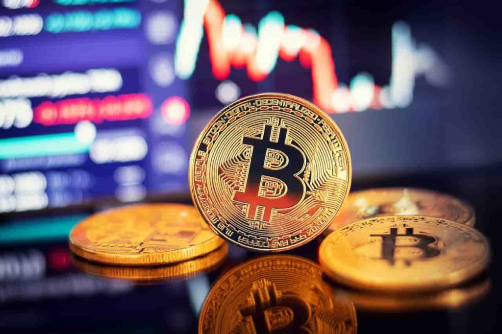 Bitcoin flashes strongest sell signal since 2021; Will BTC price drop to $10k?