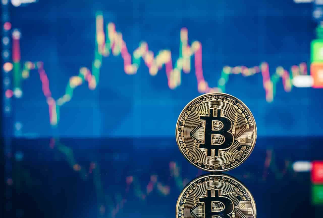 Bitcoin price rally in store? BTC creates largest-ever descending  broadening wedge