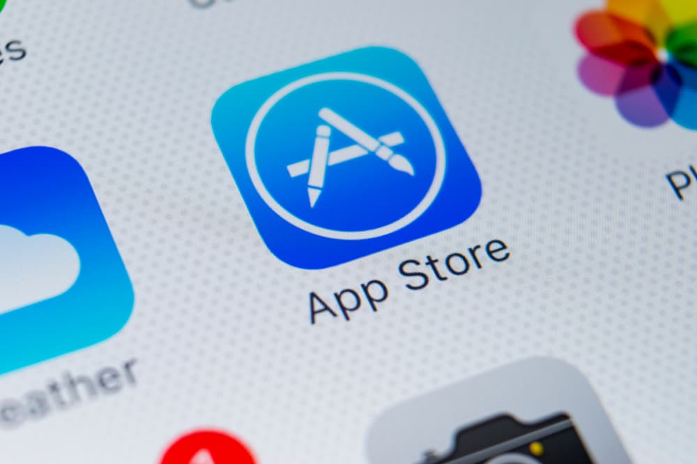 Over 540,000 apps wiped from Apple App Store in Q3 reaching lowest number in 7 years