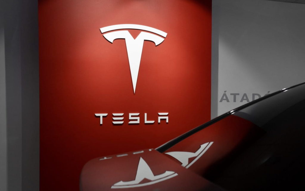 Is Tesla a good investment for January 2023? TSLA price analysis