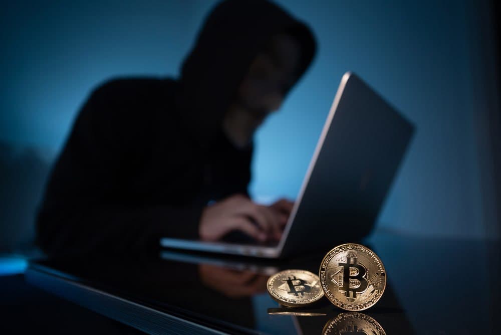 Apple users beware: Security flaw puts crypto assets at risk