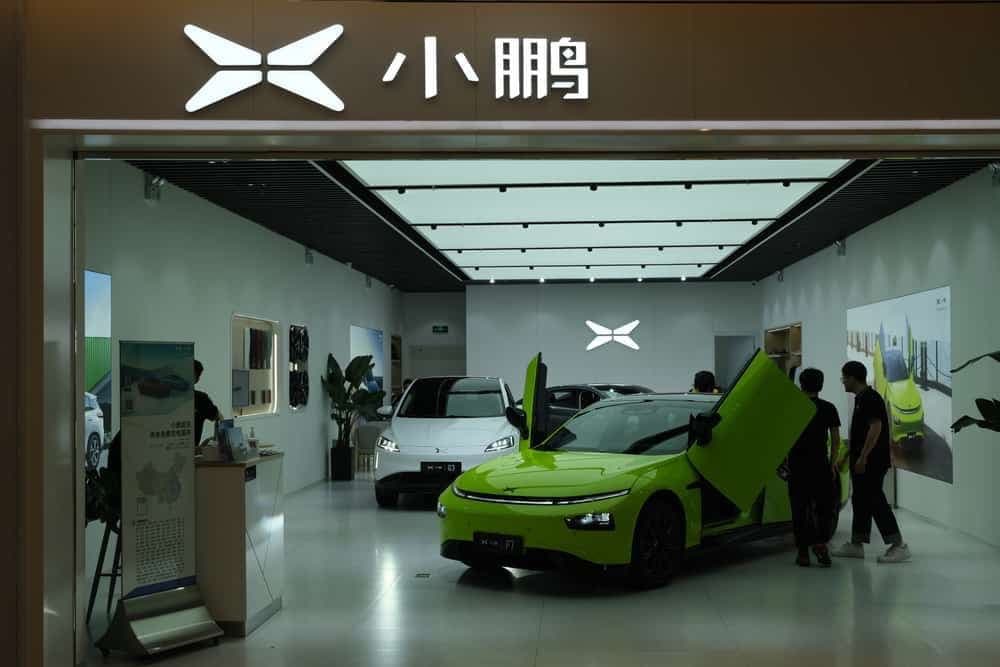We asked Google Bard what will be Nio, Xpeng, Li Auto end of 2023 stock prices