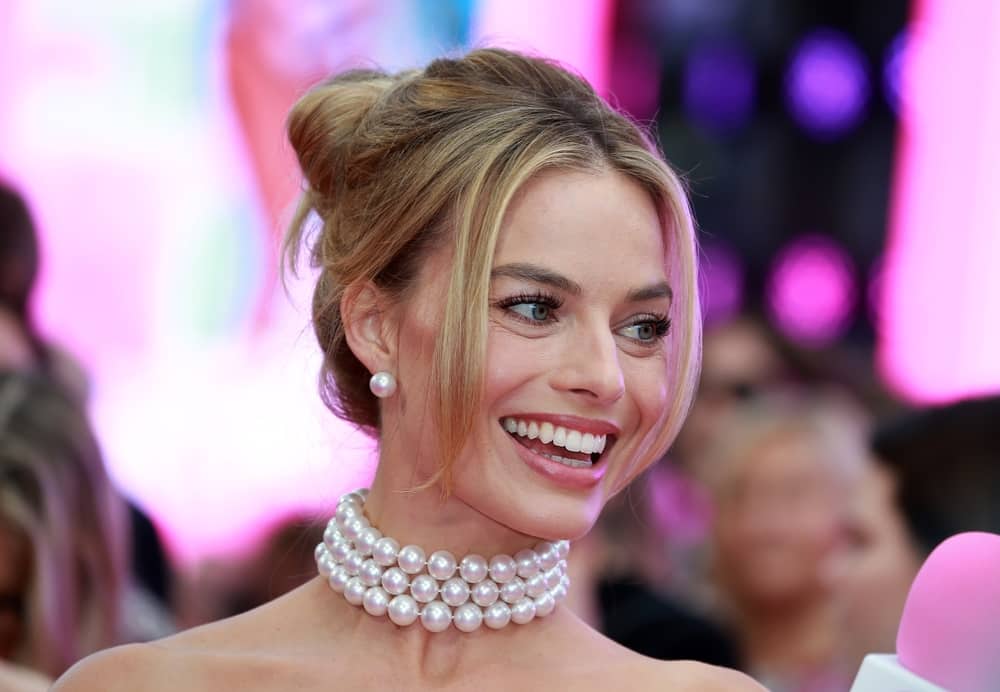 'Barbie' star Margot Robbie says you're a Ken if you talk Bitcoin
