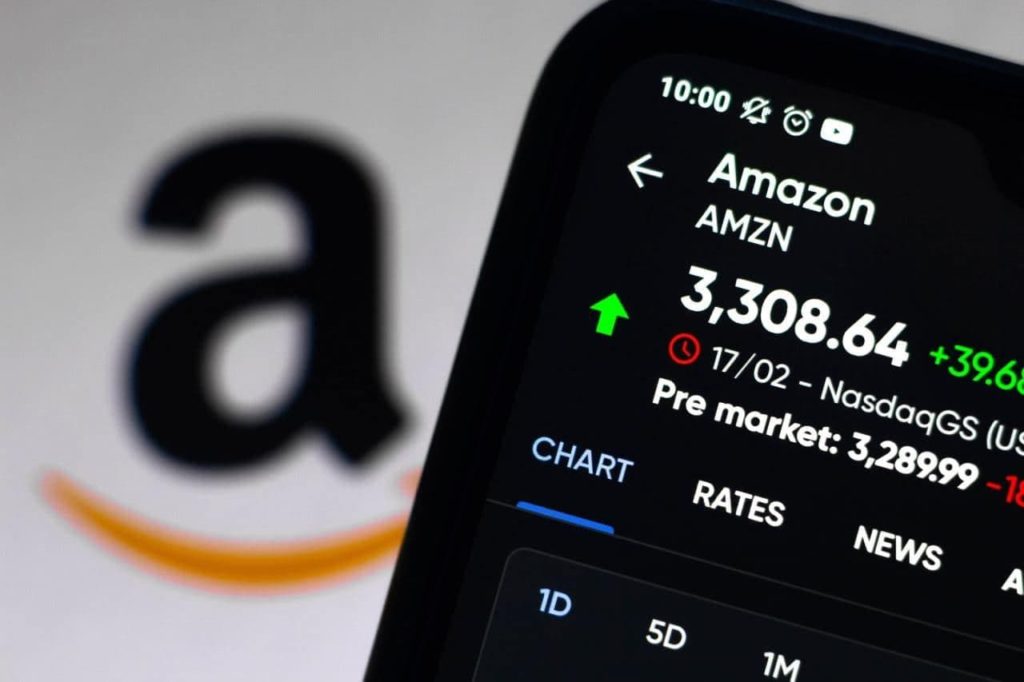 AI predicts Amazon stock price for the end of 2023