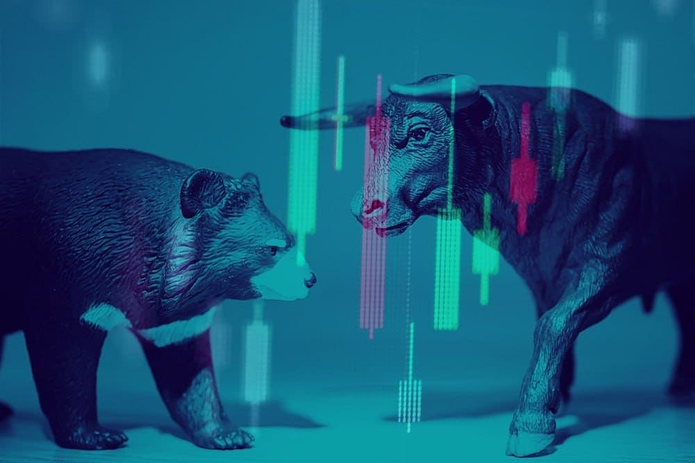 Bulls vs. Bears: Crypto analysts split on Bitcoin predictions