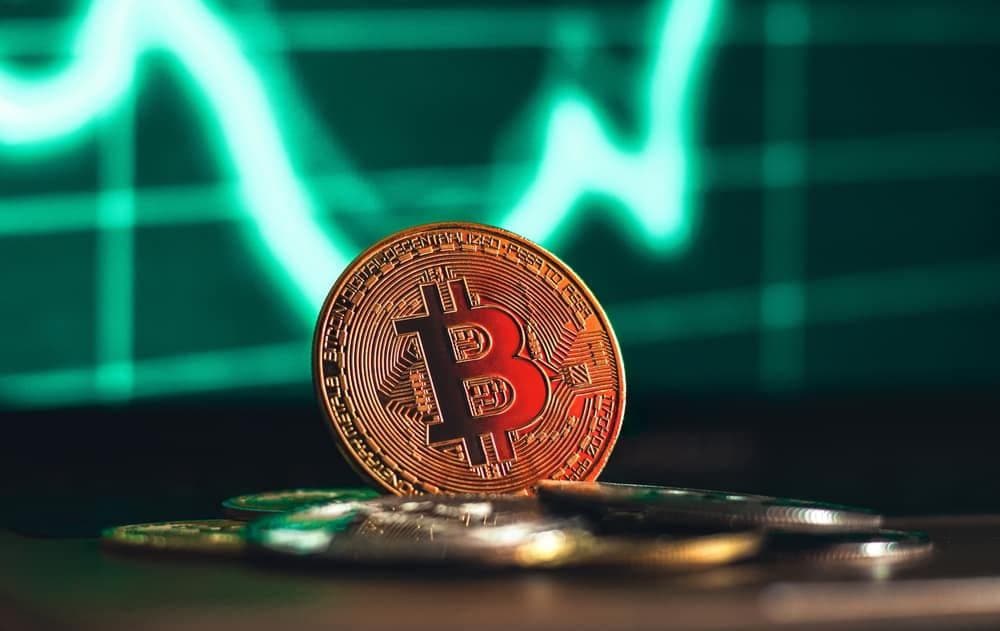 Bitcoin eyes 18-month rally amid bullish indicators