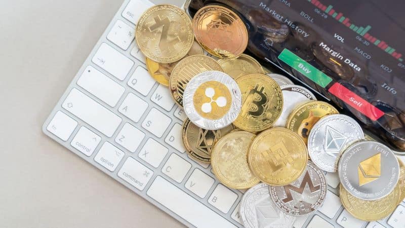 3 cryptocurrencies under $1 to buy for New Year’s