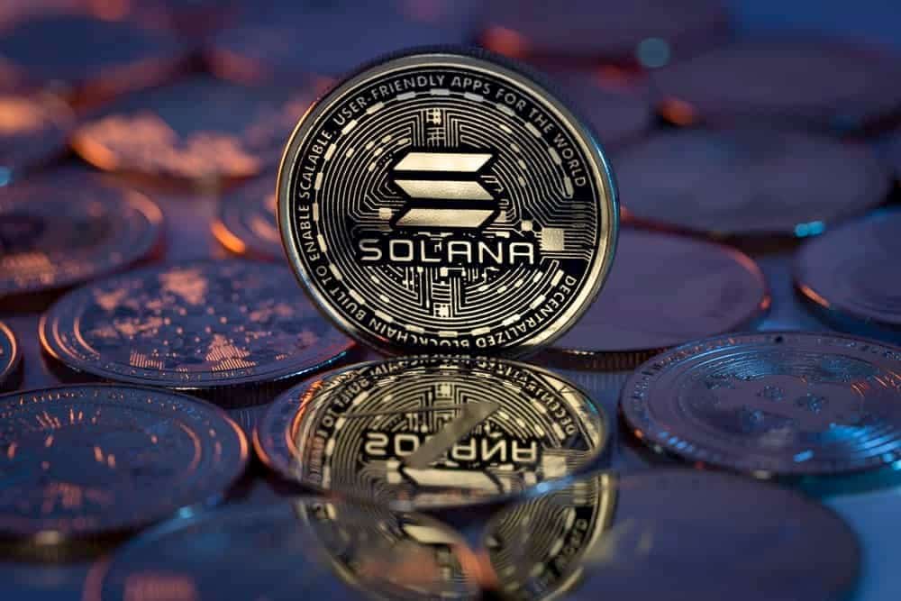 Solana dethrones BNB to rank as the top 4th cryptocurrency globally