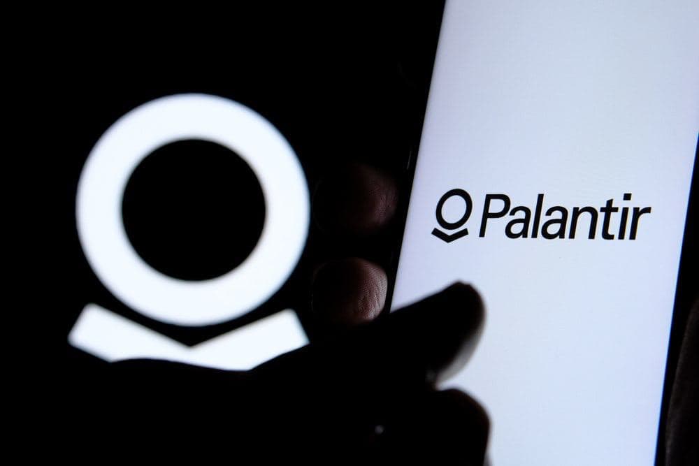 AI predicts Palantir stock price for end of 2024