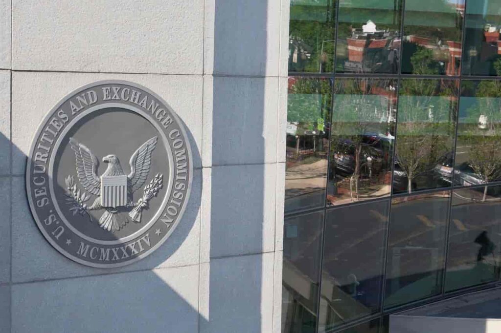 These SEC officials voted against the Bitcoin ETF approval