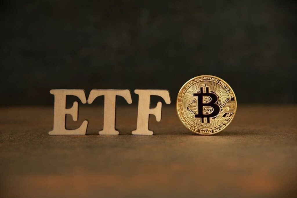 The ‘Newborn Nine’ Bitcoin ETFs own nearly $3 billion in BTC
