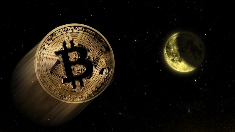 Bitcoin on parabolic trajectory, on track to hit $200k soon