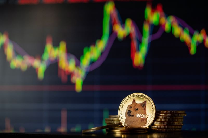 Dogecoin price prediction as DOGE surpasses 1 million daily transactions in February