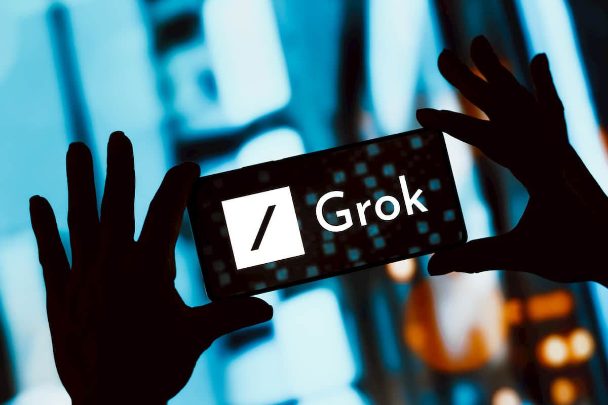 Grok AI picks 3 altcoins to navigate the bull market