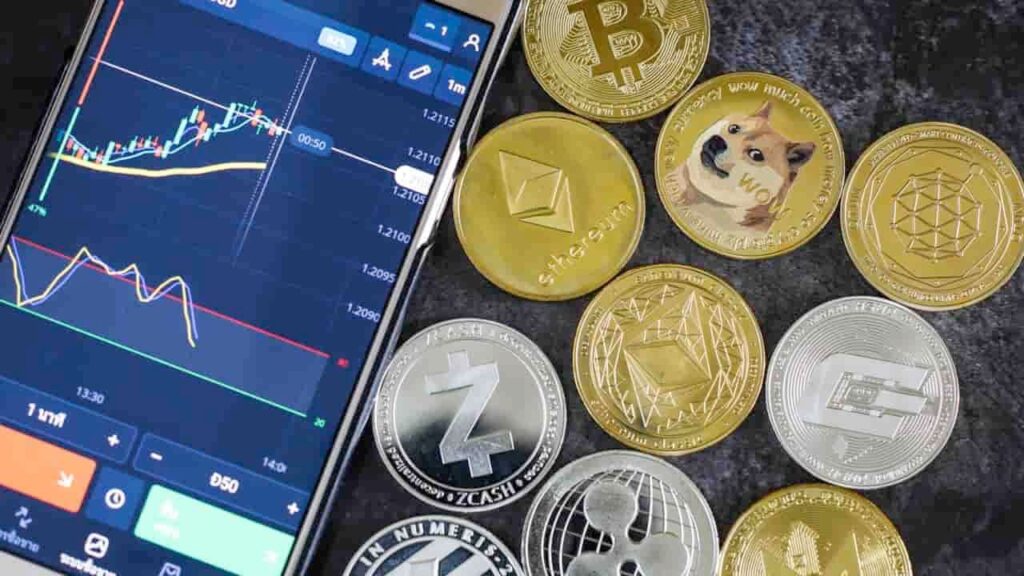 2 cryptocurrencies to reach $1 billion market cap in April