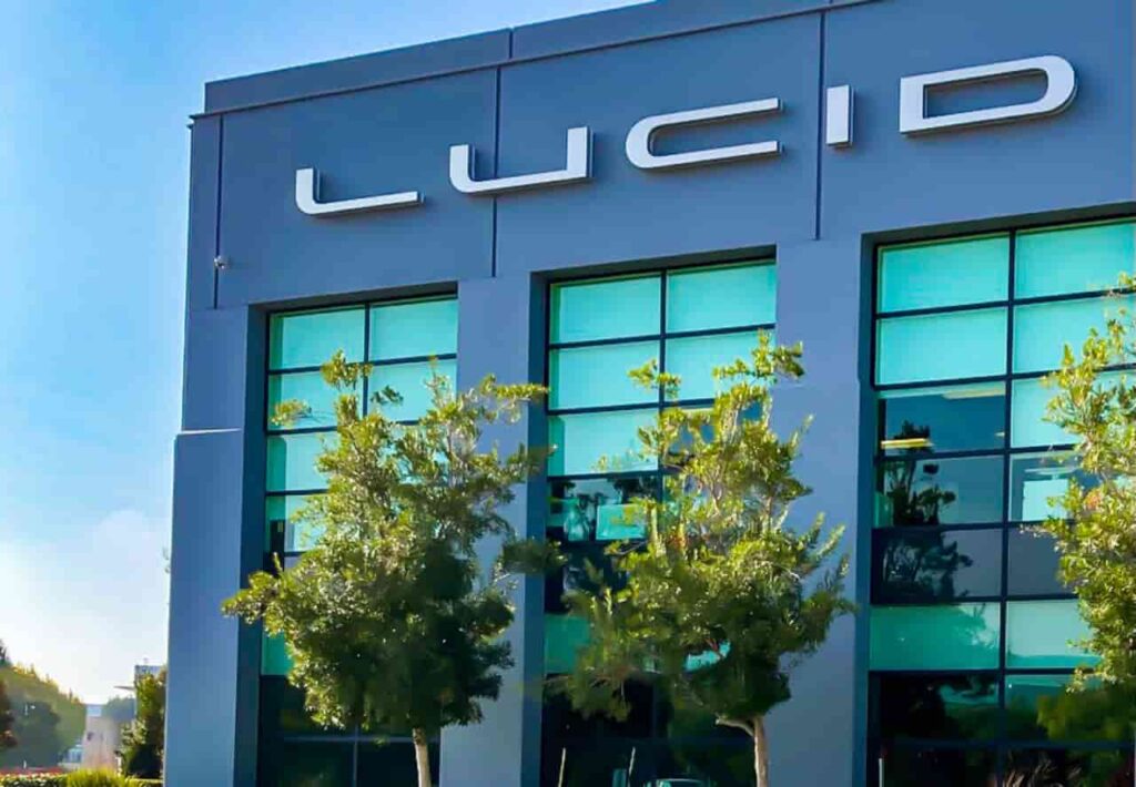 Here’s how you’d have if you invested $1,000 in Lucid stock in 2021
