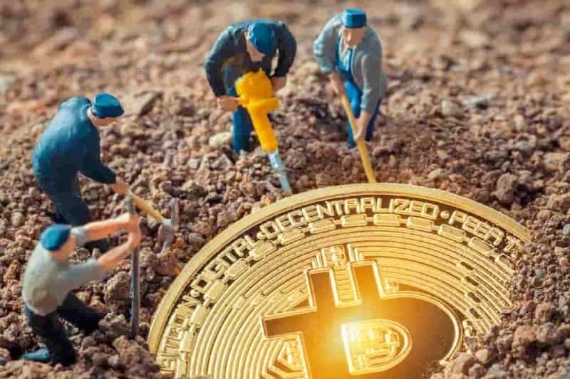 Bitcoin mining revenue hits yearly low Is BTC’s security at risk