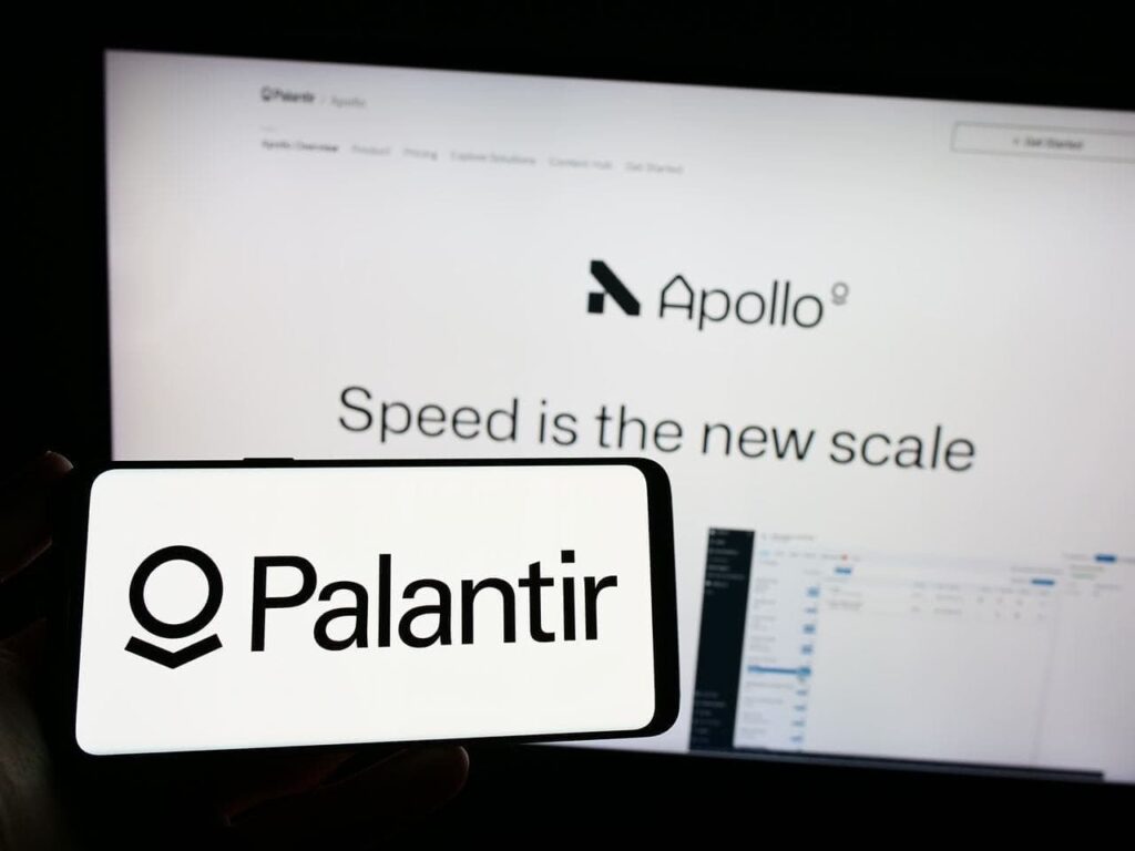Palantir stock nosedives 14% after reported earnings