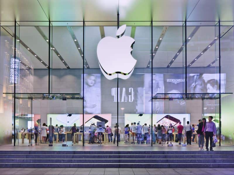 Analysts revise Apple stock price target