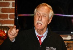 Angus King's net worth revealed