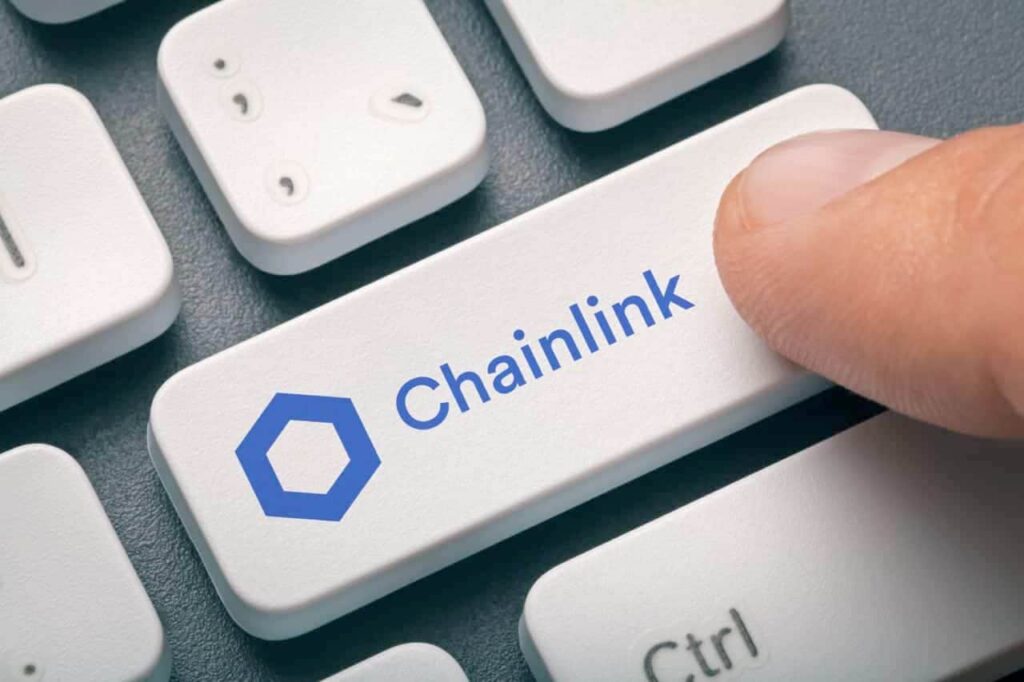 Massive sell-off as Chainlink unlocks $300 million of LINK, sends to Binance