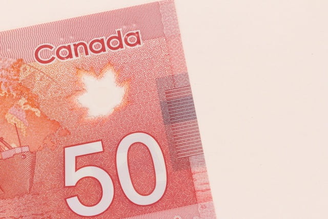 Short bets against Canadian dollar hit record high