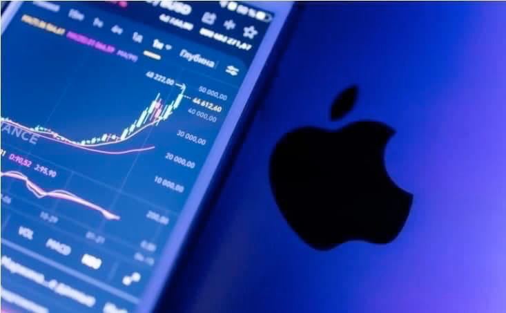 Wall Street vs. ChatGPT-4o: 1-year price targets for Apple stock