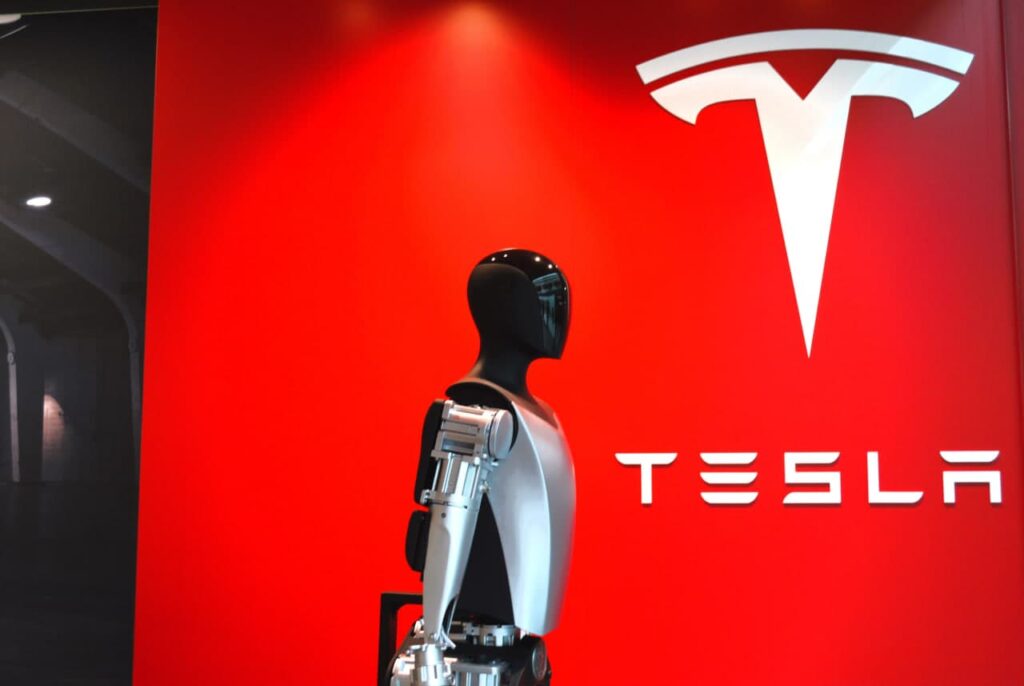 ChatGPT predicts Tesla stock price for 2025 humanoid robot launch