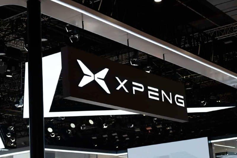 XPeng stock price target 2025