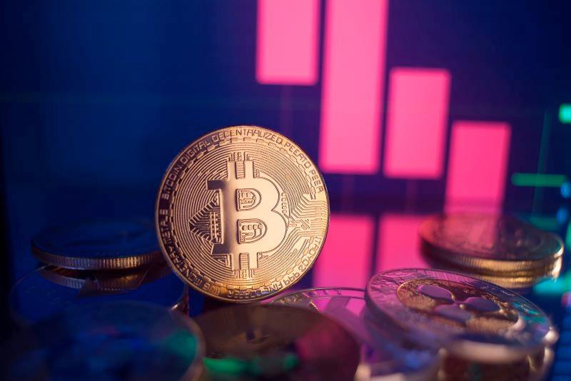 Bitcoin price is set to 'crash and produce one major low'