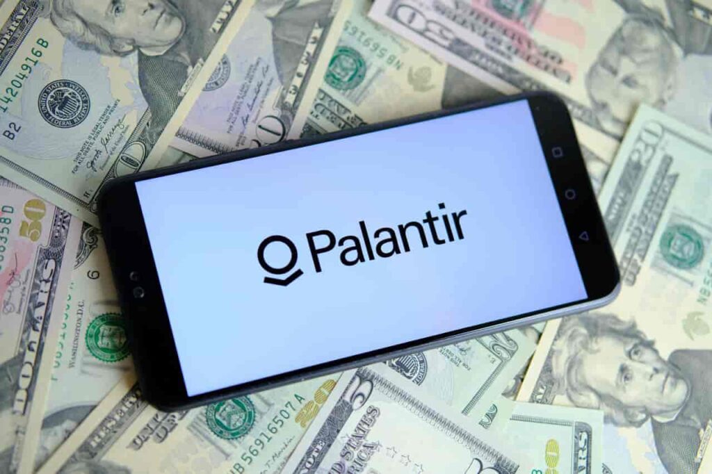 Insider trading alert: Palantir co-founder sells over $1 billion in stock