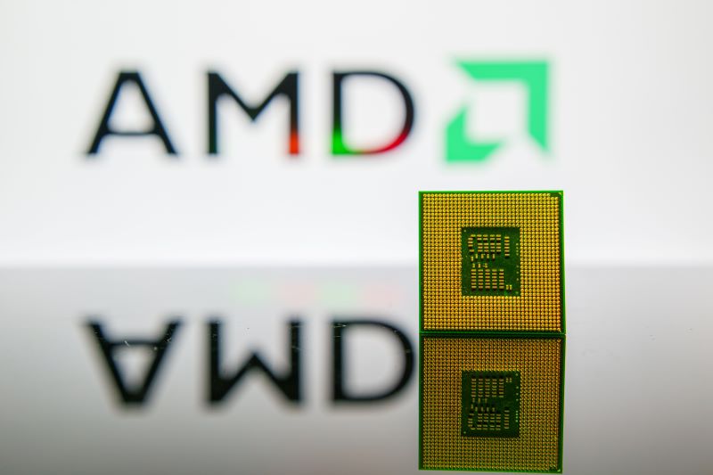 AMD stock confirms massive rally after breaking key trendline