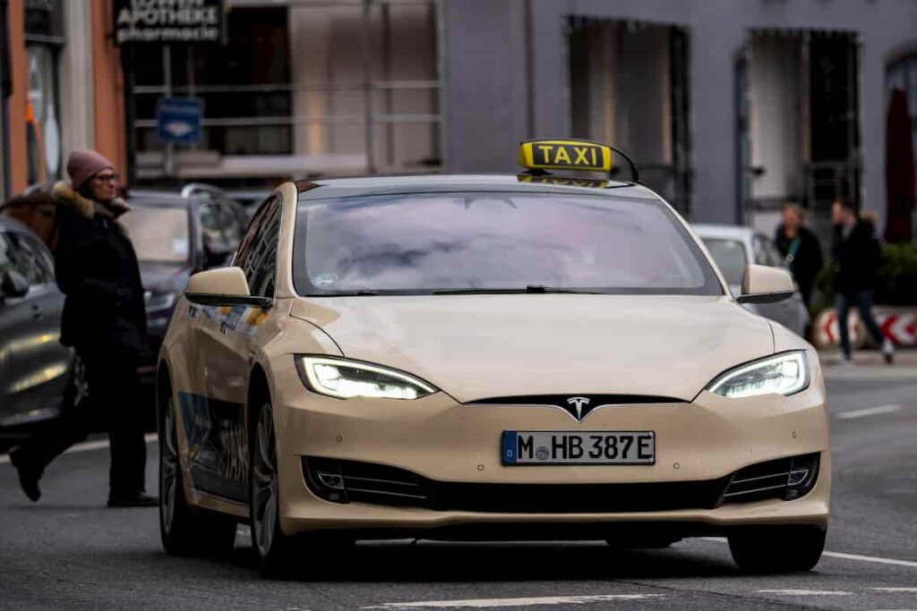 Dan Ives sees $1 trillion Tesla valuation amid Robotaxi Day hype