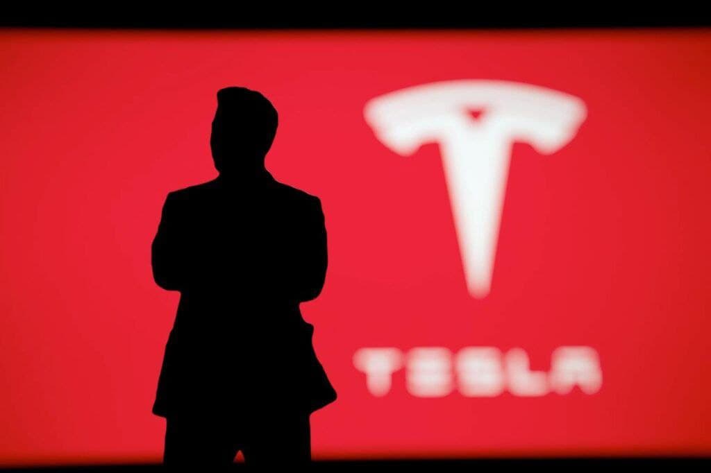 Here’s how much you’d have if you invested $1,000 in Tesla stock just ahead of earnings