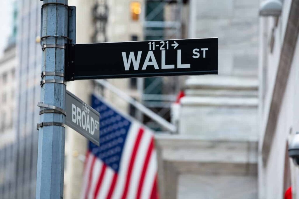 Wall Street expert reveals three companies to hit $4 trillion in 2025