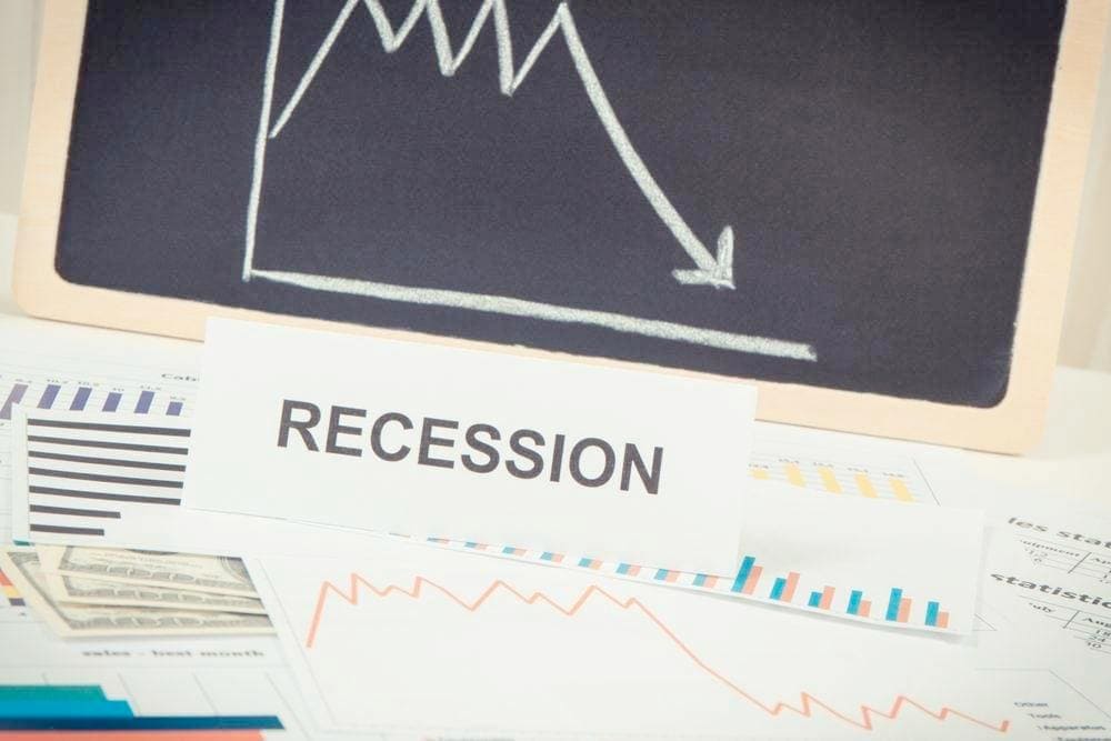 Caution: United States recession probability sharply rises in 2024