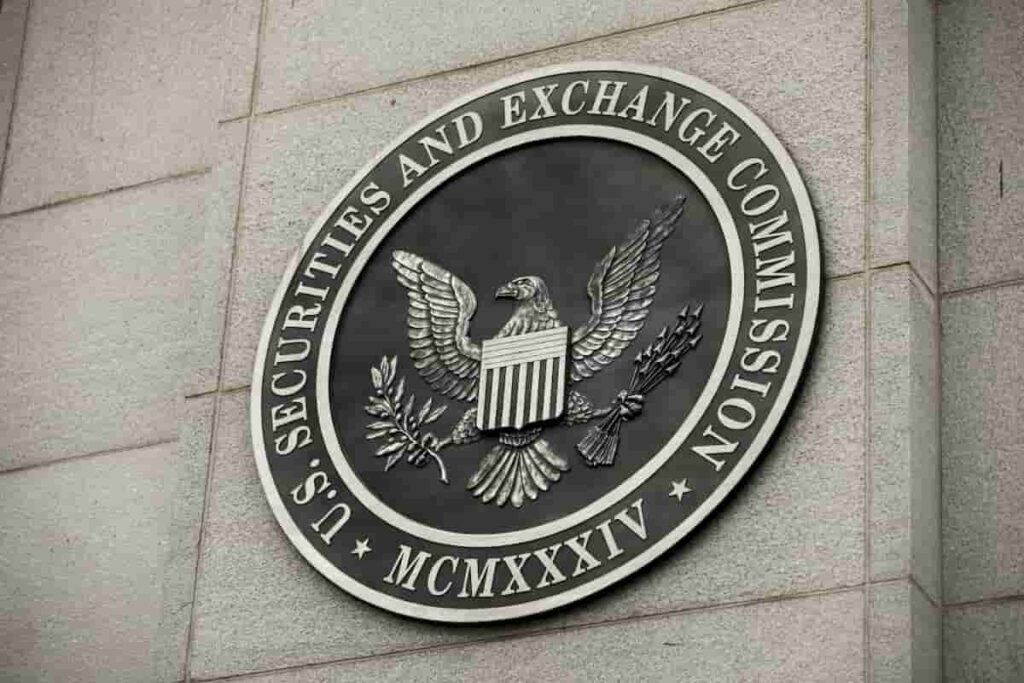 SEC chair gets slammed for failed Bitcoin policies thumbnail